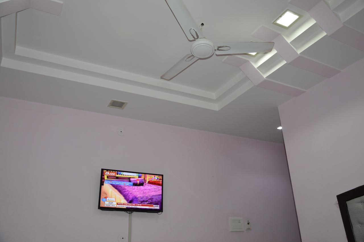 Hotel Galaxy Inn Jaipur Bagian luar foto